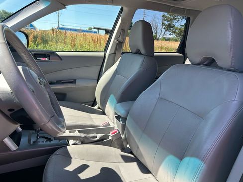 Used 2012 Subaru Forester 2.5X Limited image 11