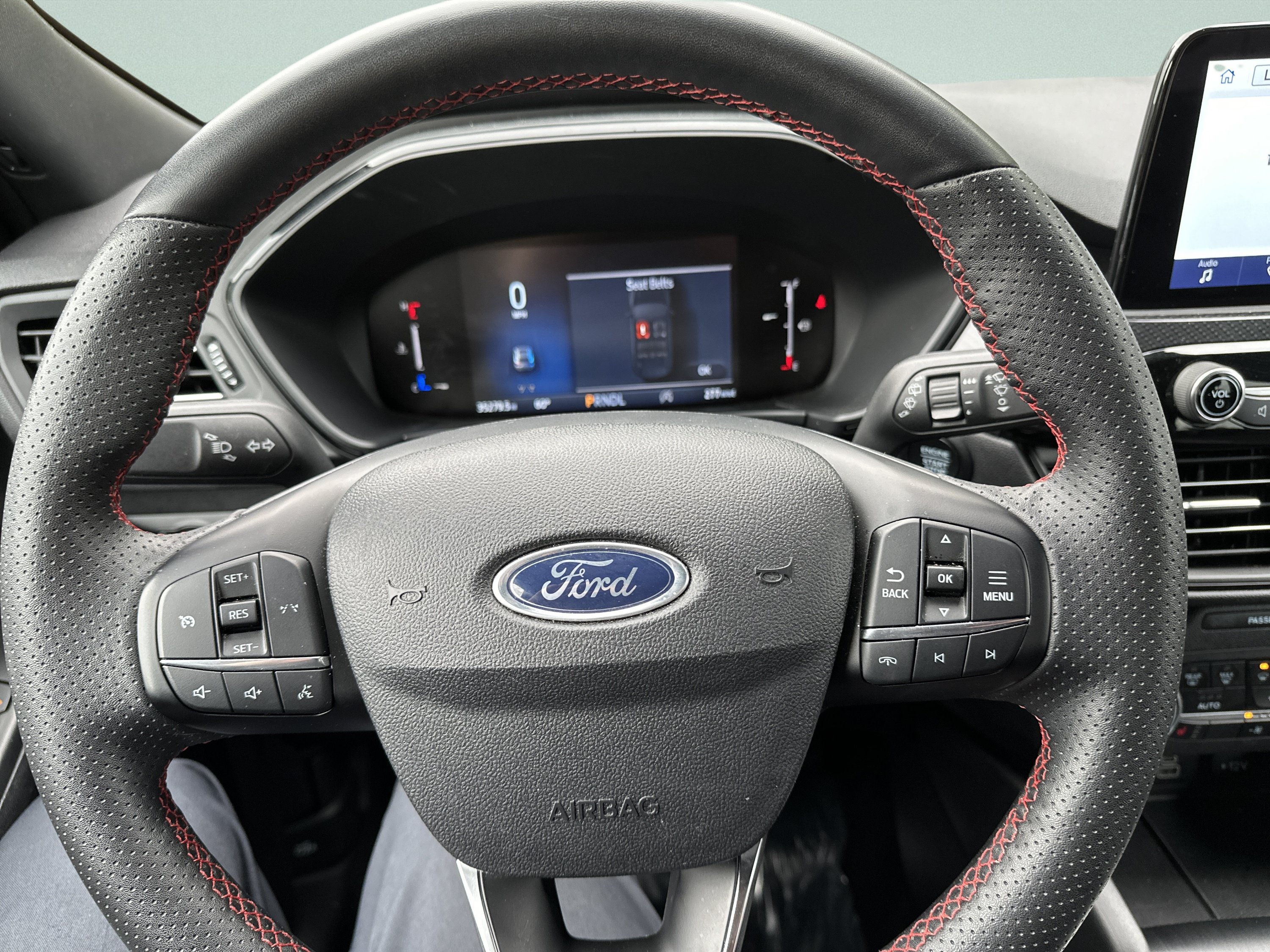 Used 2025 Ford Escape ST-Line Select AWD/4WD image 16