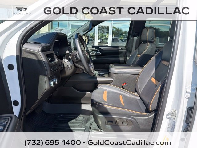 Used 2024 GMC Yukon AT4 w/ LPO, Floor Liner Package AWD/4WD image 19