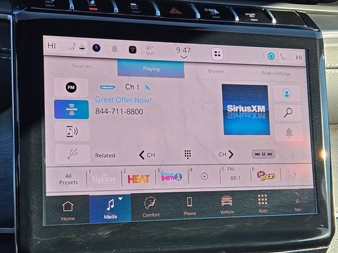 New 2025 Jeep Grand Cherokee Limited w/ Luxury Tech Group II RWD image 23