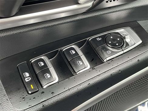 New 2025 Kia Telluride S image 30