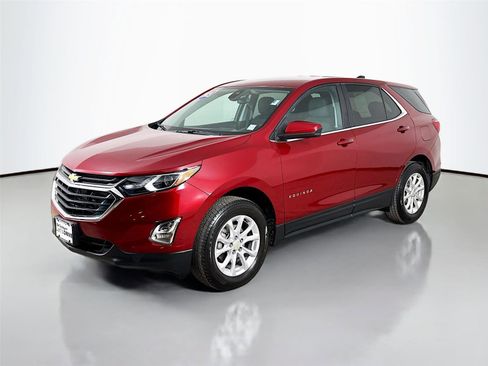 Used 2021 Chevrolet Equinox LT image 4