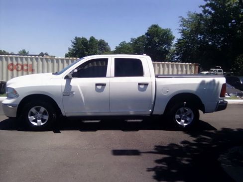 Used 2023 RAM 1500 Classic SLT w/ Trailer & Traction Group AWD/4WD image 4