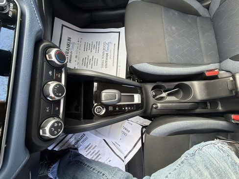 Used 2024 Nissan Versa SV FWD image 19