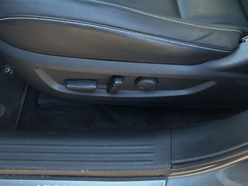Used 2021 INFINITI QX50 Luxe w/ Appearance Package FWD image 35