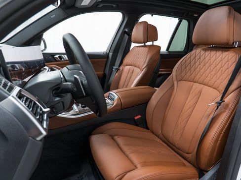 New 2026 BMW X5 xDrive40i w/ Executive Package image 13