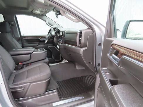 Used 2024 GMC Sierra 1500 Elevation image 23