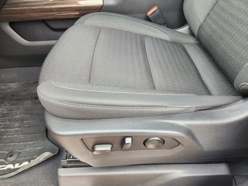 Used 2023 Chevrolet Silverado 1500 LT Trail Boss image 25