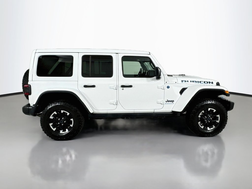 Used 2024 Jeep Wrangler Unlimited Rubicon 4xe AWD/4WD image 9