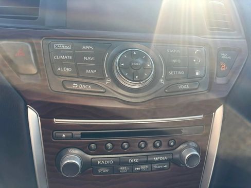 Used 2019 Nissan Pathfinder Platinum AWD/4WD image 15
