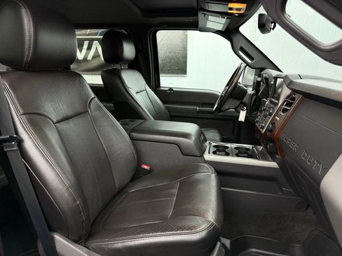 Used 2016 Ford F350 Lariat w/ Lariat Ultimate Package image 6