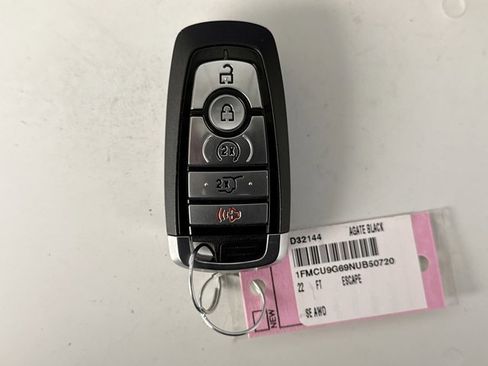 Used 2022 Ford Escape SE w/ Convenience Package image 10