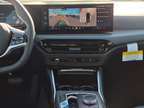 New 2026 BMW i4 eDrive40 w/ Parking Assistance Package RWD image 30