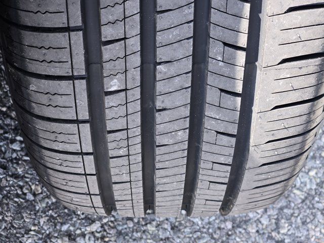 Used 2003 Ford Thunderbird RWD image 11