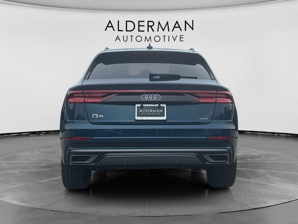 Used 2022 Audi Q8 Premium Plus w/ Premium Plus Package AWD/4WD image 4