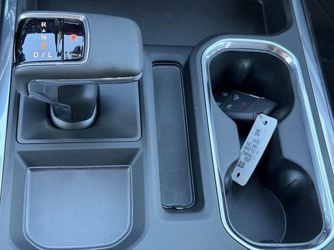 New 2026 Chevrolet Silverado 1500 LTZ w/ Technology Package image 24