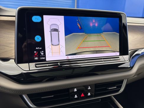 New 2026 Volkswagen Atlas SE image 20