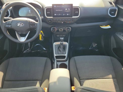 New 2026 Hyundai Venue SE image 28