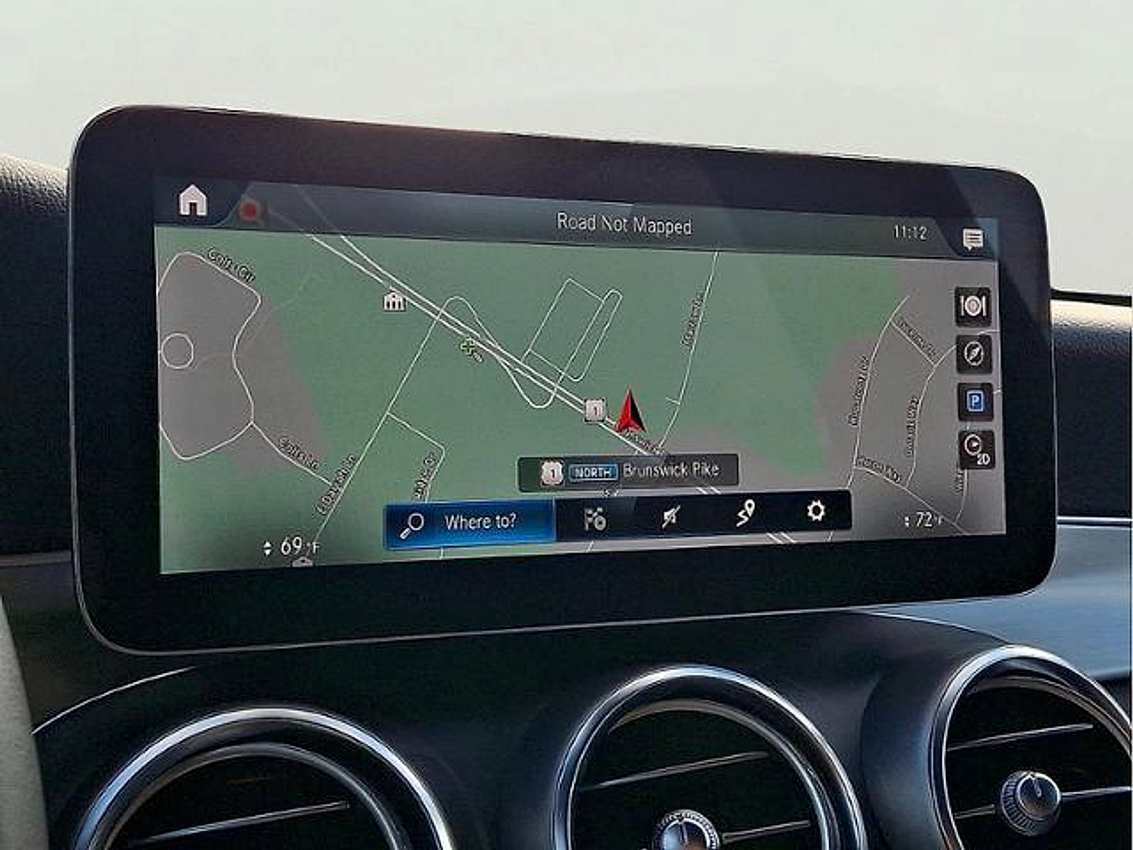 Used 2020 Mercedes-Benz GLC 300 4MATIC image 17