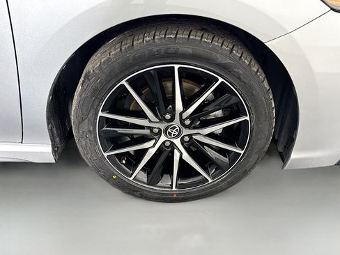 Used 2023 Toyota Camry SE image 31