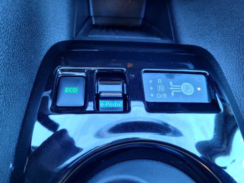 Used 2024 Nissan Leaf SV Plus FWD image 26