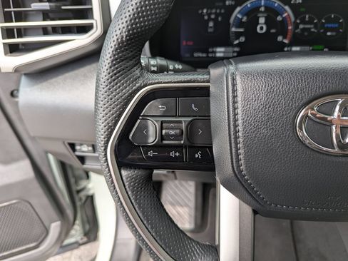 Used 2024 Toyota Tundra Limited AWD/4WD image 16