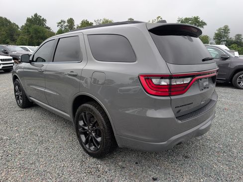 Used 2023 Dodge Durango GT AWD/4WD image 3