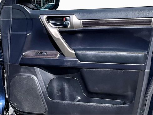 Used 2021 Lexus GX 460 Premium w/ Premium Package AWD/4WD image 26