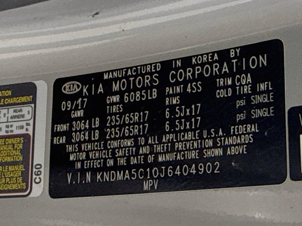 Used 2018 Kia Sedona L FWD image 36