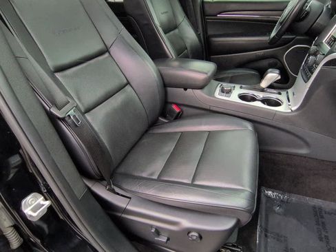 Used 2018 Jeep Grand Cherokee Summit image 23