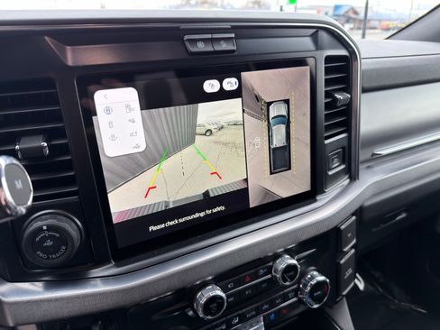 Used 2025 Ford F350 Platinum image 28