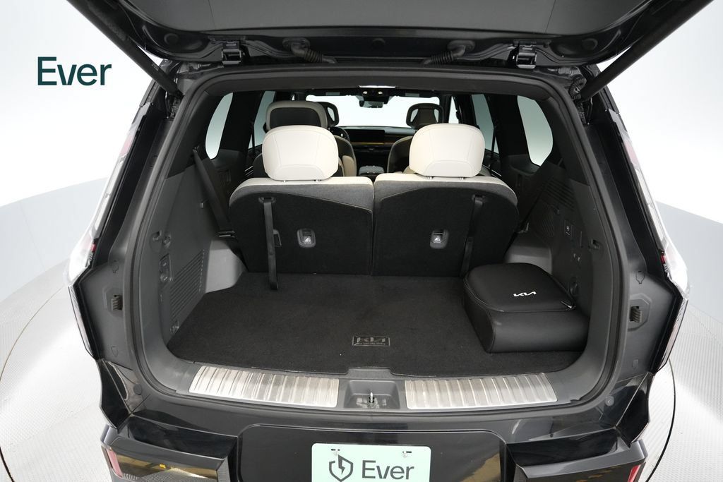 Used 2024 Kia EV9 GT-Line AWD/4WD image 8