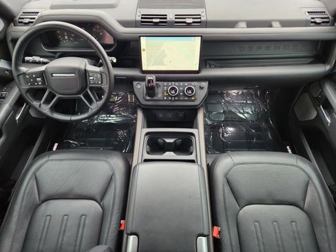 Certified 2023 Land Rover Defender 130 X AWD/4WD image 23
