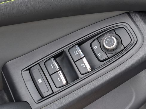 Used 2023 Subaru Ascent Onyx Edition AWD/4WD image 19