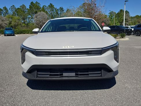 New 2026 Kia K4 FWD image 3