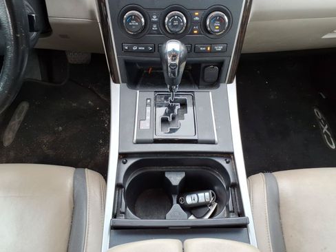 Used 2012 MAZDA CX-9 Grand Touring w/ Moonroof & Bose Audio Pkg AWD/4WD image 17