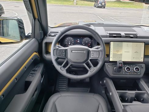 New 2026 Land Rover Defender 110 AWD/4WD image 15