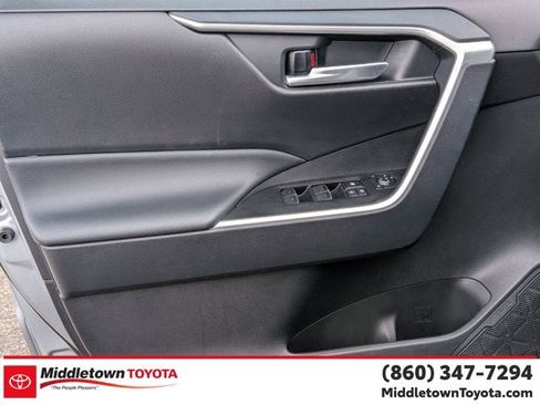 Certified 2025 Toyota RAV4 XLE AWD/4WD image 10