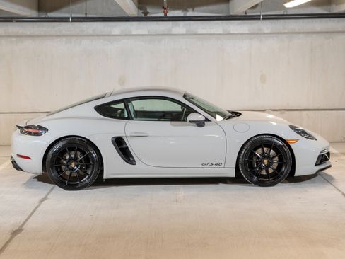 Certified 2025 Porsche 718 Cayman GTS RWD image 8