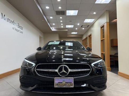 Used 2025 Mercedes-Benz C 300 Sedan image 2