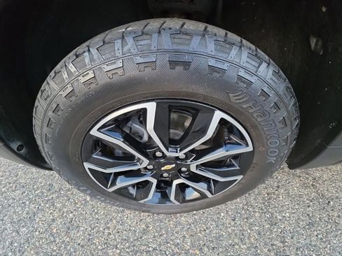 Used 2023 Chevrolet TrailBlazer ACTIV w/ Convenience Package image 39