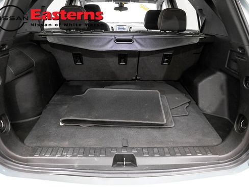 Used 2022 Chevrolet Equinox LT FWD image 9