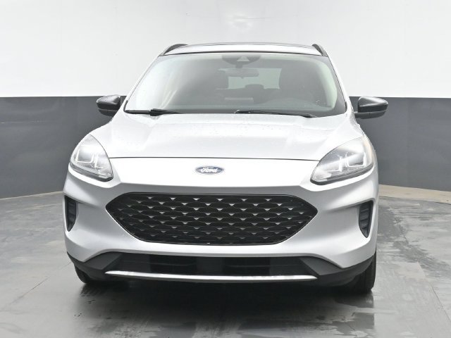 Used 2020 Ford Escape SE Sport FWD image 3
