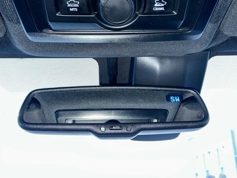 Used 2023 Toyota Tacoma 4x4 Double Cab image 37