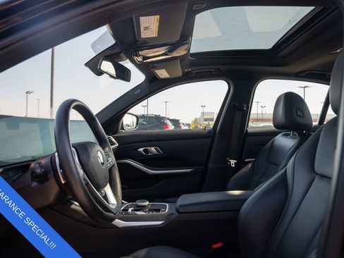 Used 2023 BMW 330i xDrive Sedan w/ Premium Package image 19