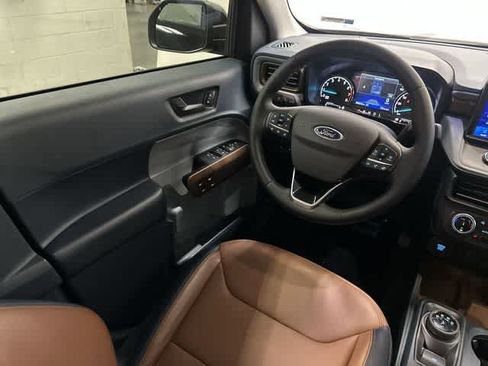 Used 2024 Ford Maverick Lariat w/ FX4 Off-Road Package AWD/4WD image 12