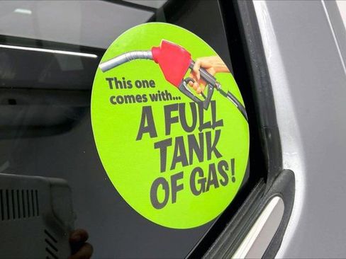 Used 2023 Ford F150 Lariat image 35