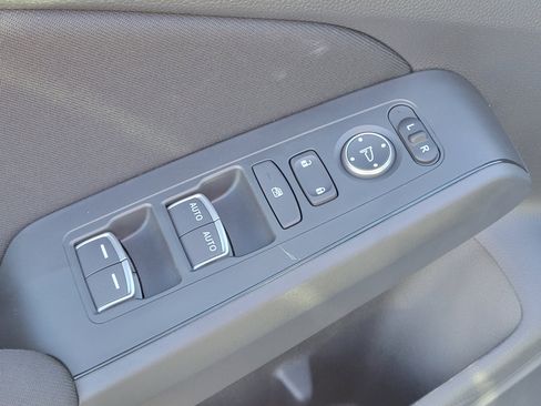 Certified 2025 Honda Civic Sport image 19