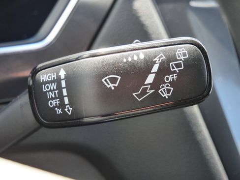 Used 2022 Volkswagen Tiguan S AWD/4WD image 33