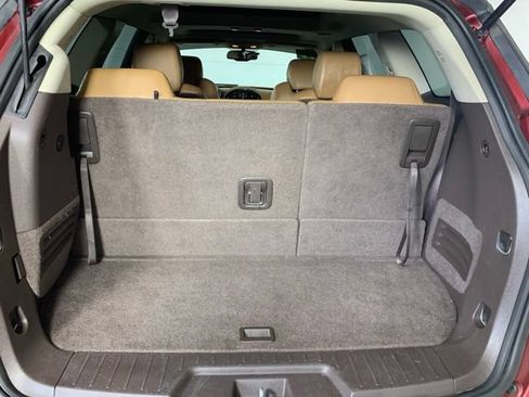 Used 2017 Buick Enclave Leather AWD/4WD image 25